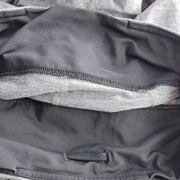 Lululemon Inspire 7/8 Tight Gray Zip Pockets 6 - Picture 10 of 12